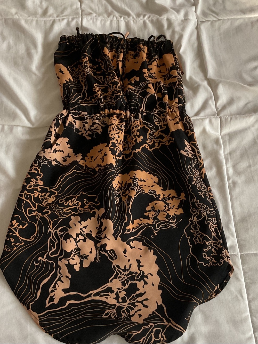 Manuhealii Black and Peach Strapless Printed dress
